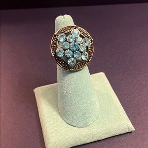 Elegant Gold and Blue Statement Ring